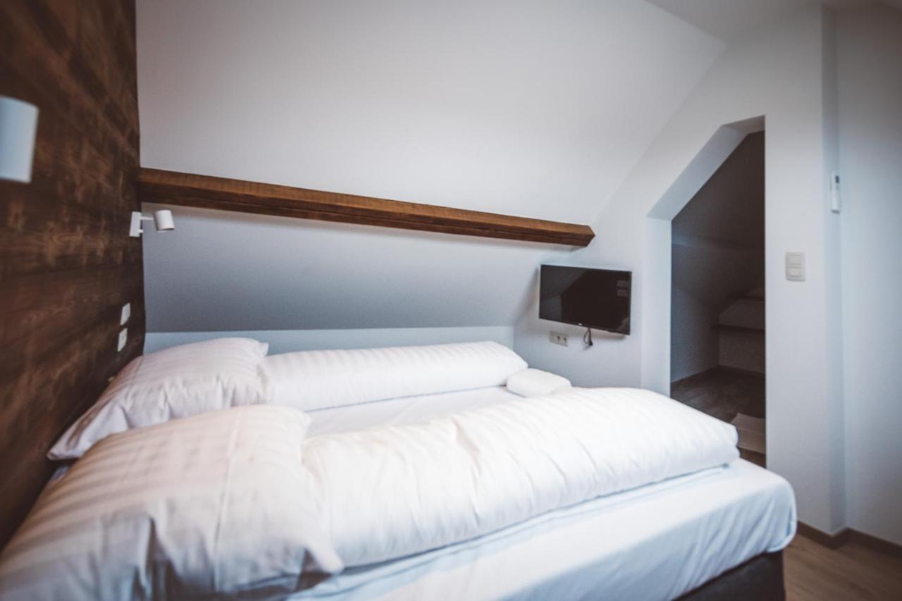 Hdc Nivelles Grand-Place Eksteriør billede